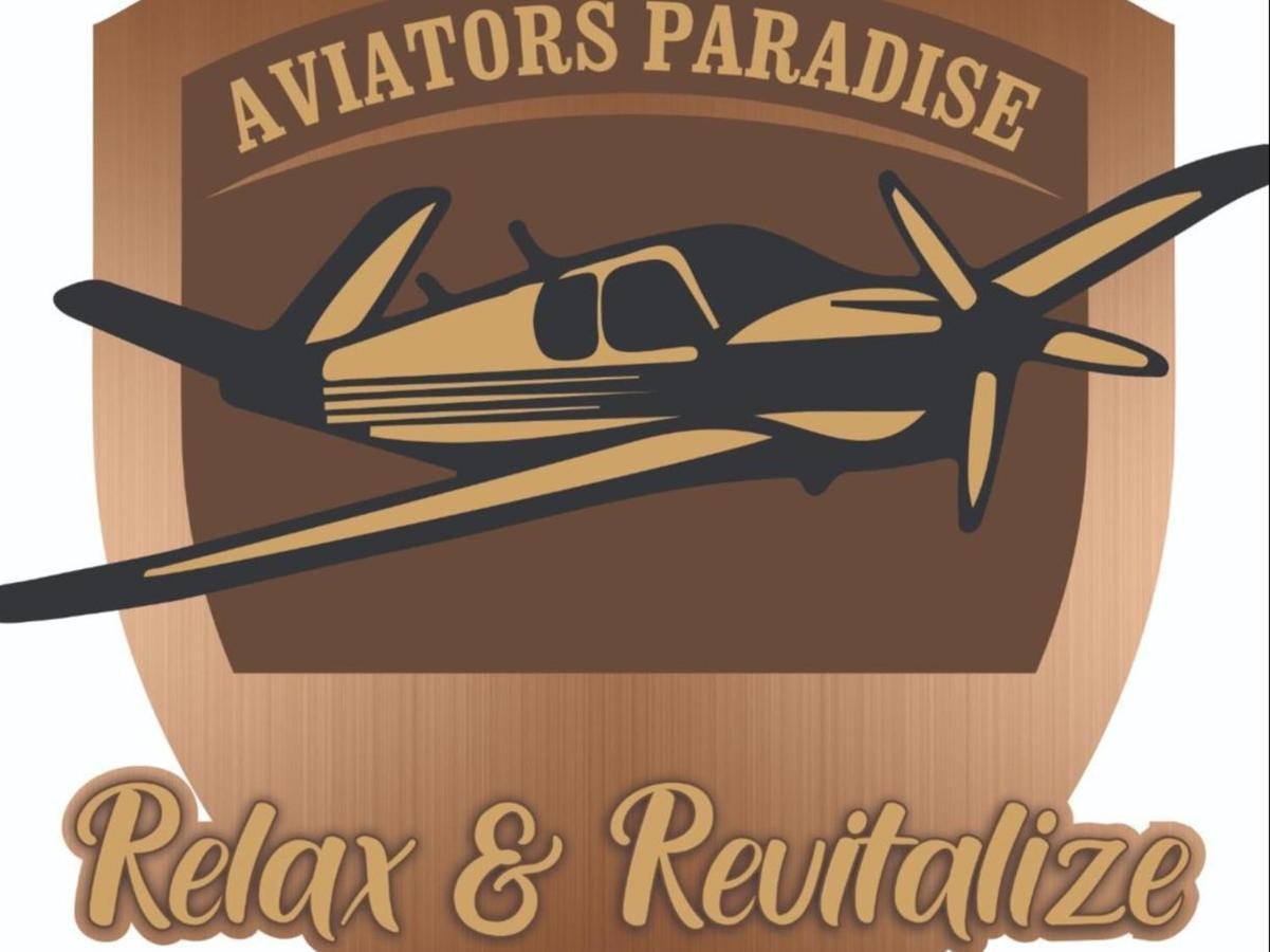 Aviators Paradise Guest House モーセル・ベイ エクステリア 写真